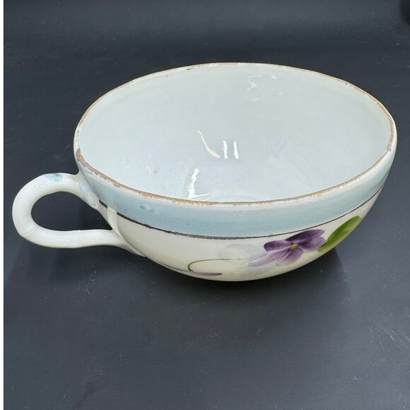 Tea Cup and Saucer - Picture 9 of 10